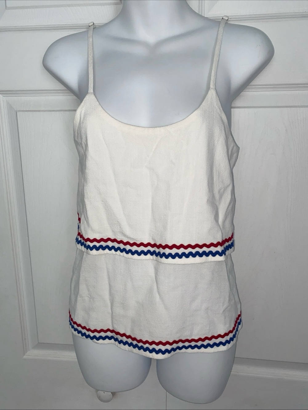 She + Sky Linen Blend Tank Top White Red Blue Accents 4th Of July Medium